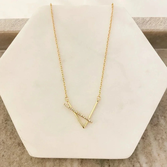 925 Sterling Silver V Necklace V-Shaped Necklace Geometric Bar Necklace - Picture 1 of 10